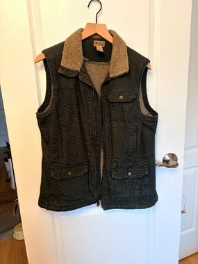 Duluth Trading Co sherpa-lined workwear vest - vintage.